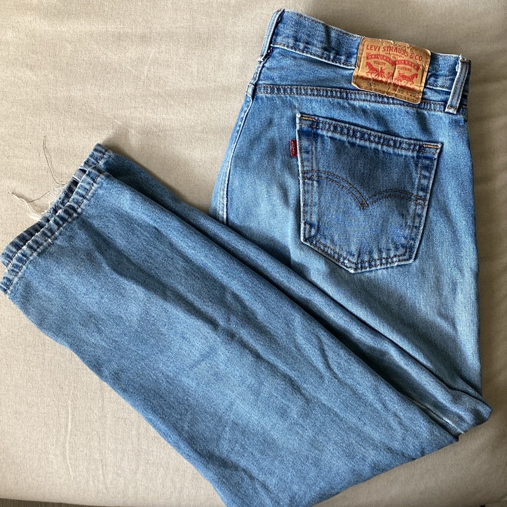 LEVIS 505 regular fit denim jeans size 33